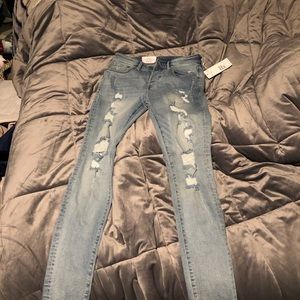 H&M blue jeans distressed